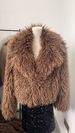 Women’s Short Faux Shearling Coat – Trendy Fall Outerwear | Cozy & Stylish Cropped Faux Fur Jacket_ecoleips.com