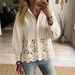 Women's Hollowed Out Hem Shirt New Clothing For Markets_ecoleips.com