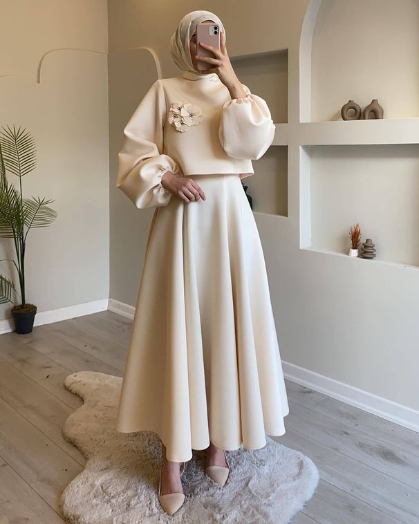 Middle East Dubai Spot 2024 New Fashion Loose Lantern Long Sleeved Flower Top Dress Women's Skirt Two Piece Set_ecoleips.com