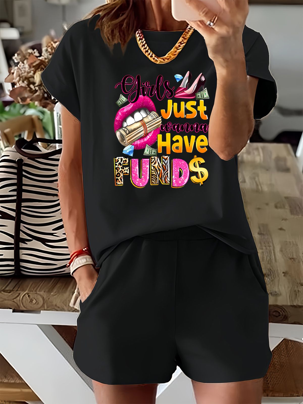 Women’s 2 Piece Outfit Set – Oversized Graphic T-Shirt And Biker Shorts Matching Set, Casual Summer Lounge Tracksuit For Daily Wear-331_ecoleips.com