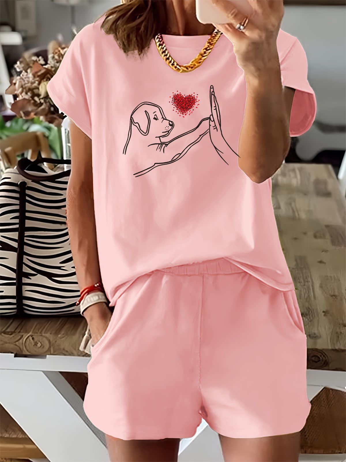 Summer New Pink Card T-shirt With Animal Pattern, Casual Printed Round Neck Short Sleeved Top With Elastic Waist Pocket, Women's Two-piece Set-290_ecoleips.com