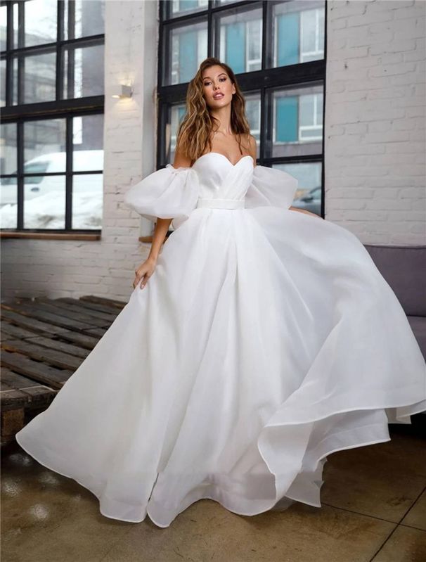 Tulle DressNew Style Puff Sleeves Petite French Hepburn Style Wedding Reception Light Wedding Dress_ecoleips.com