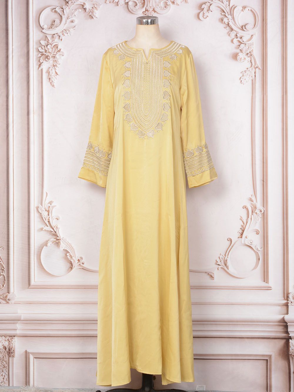 Women's Clothing New Dress Southeast Asia Dubai Embroidered Robe_ecoleips.com