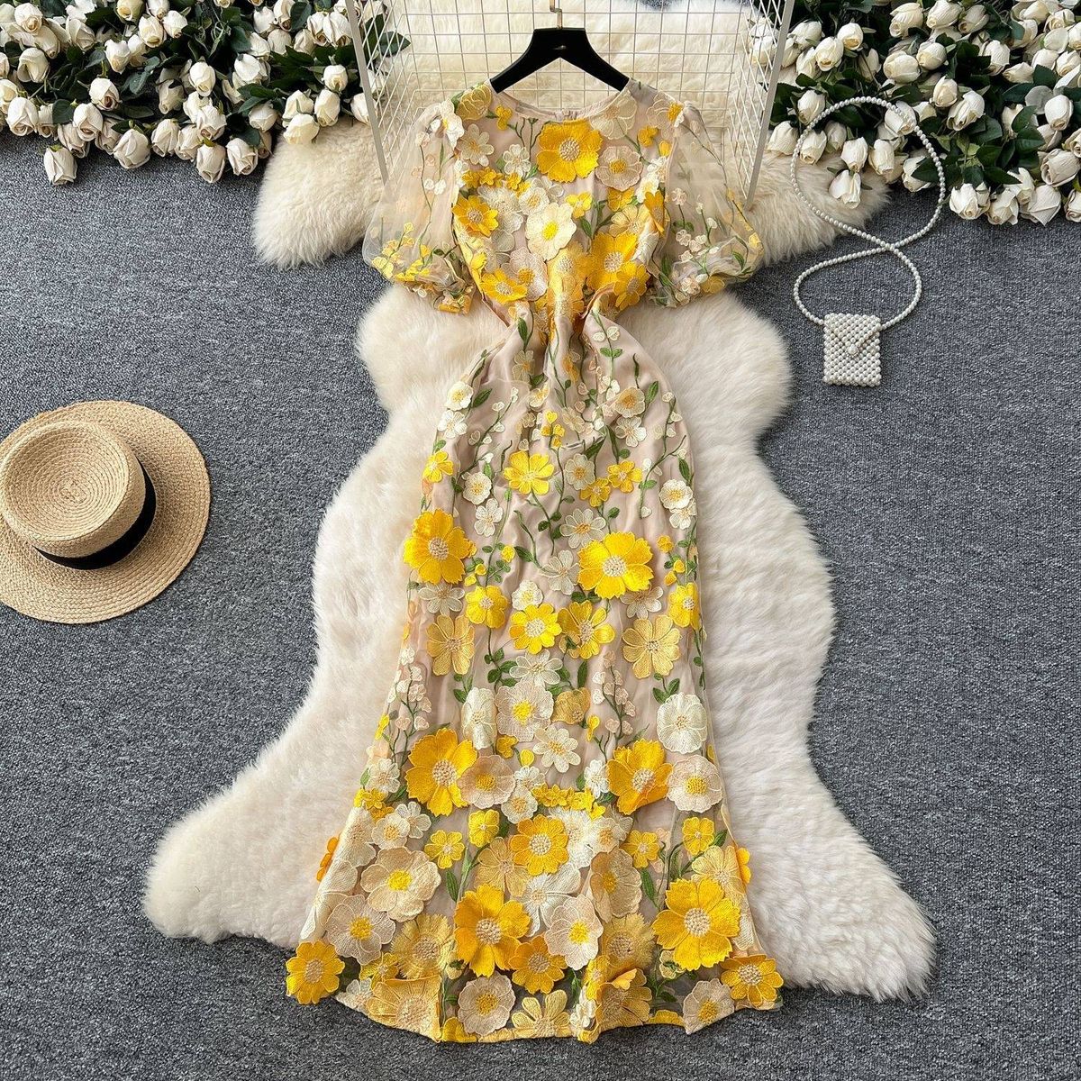 Women's Clothing High End Elegant Heavy Flower Embroidery Round Neck Lantern Sleeve Waist Slim Fit Fishtail Dress_ecoleips.com