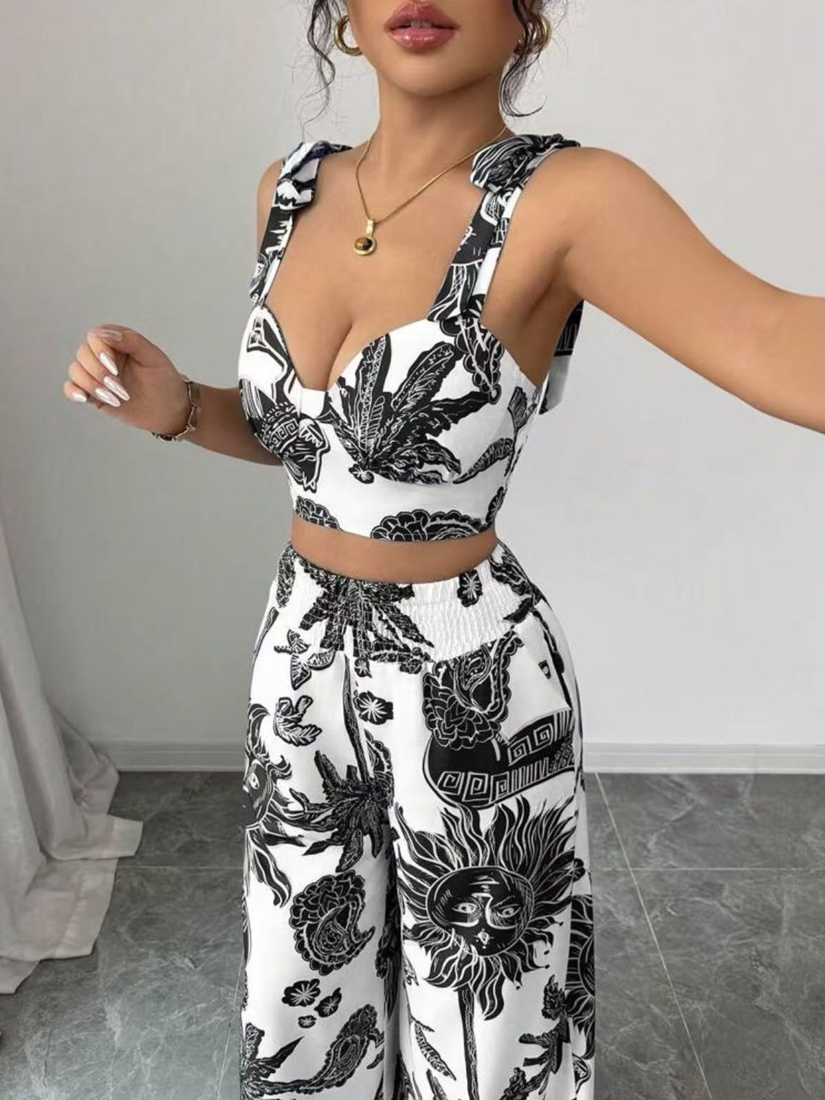 Women's Clothing Summer Suit Set Fashionable Blazer Shorts Outfit_ecoleips.com