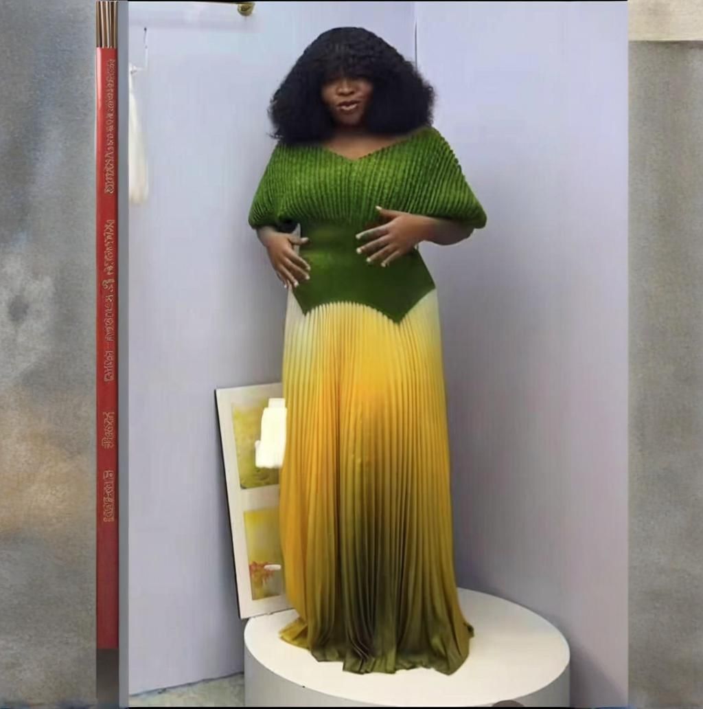 Women's Clothing Pleated New Solid Color V Neck Top + Gradient Half Length Long Skirt Two Piece Suit_ecoleips.com
