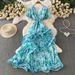 Women's French Style Light Luxury Tie Dye Print V Neck Dress Summer Slimming Elegant Long Cake Dress Resort Inspired_ecoleips.com