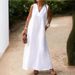 Spring/Summer Style: Long-Sleeved, Deep V-Neck White Cotton-Linen Dress In A Large Size_ecoleips.com