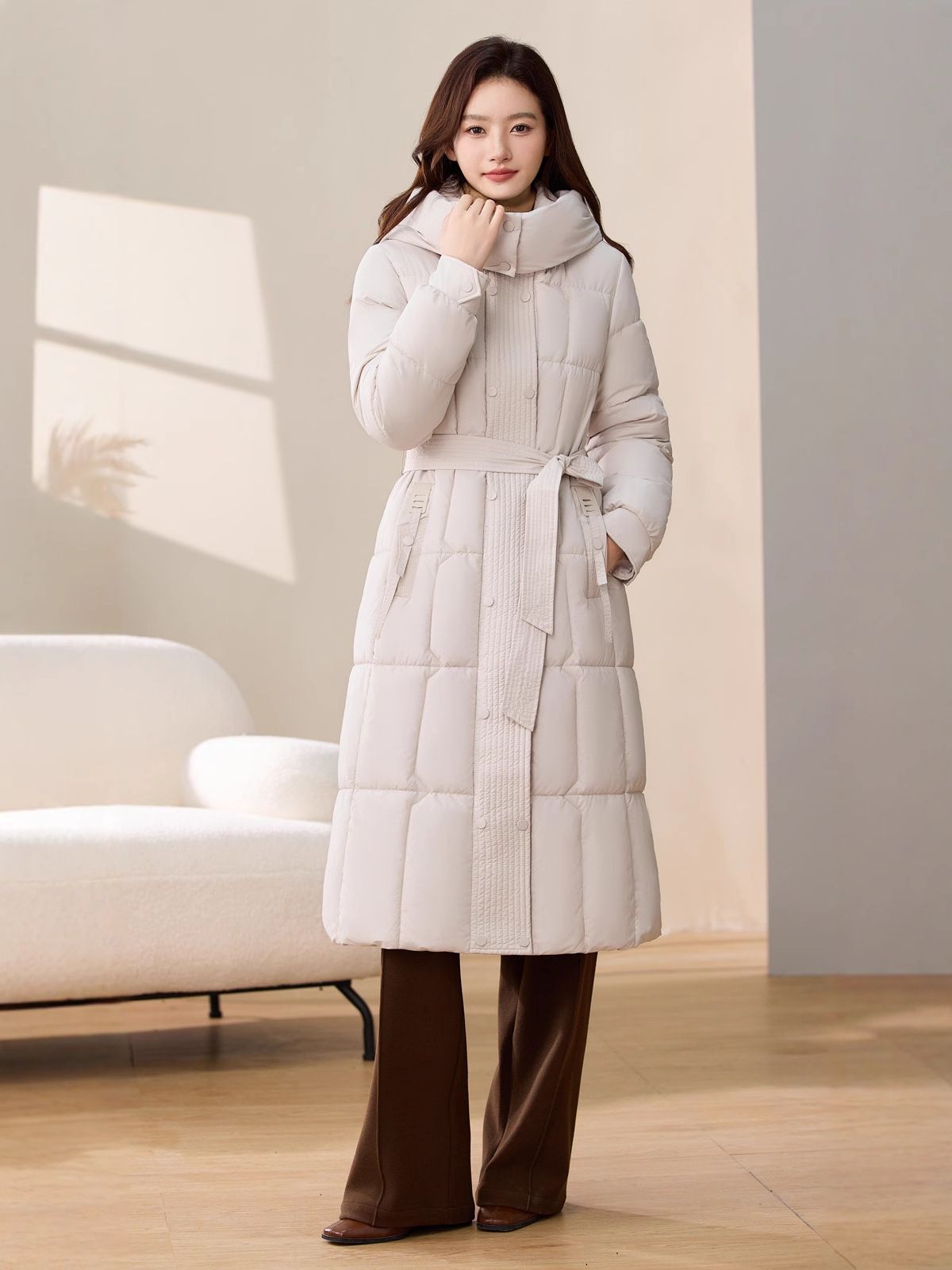 Women's Long Puffer Coat – Knee-Length Winter Jacket With Slim Fit, Quilted Detailing, Stand Collar(Red/Khaki/White/Black/Brown, M-XXL)_ecoleips.com