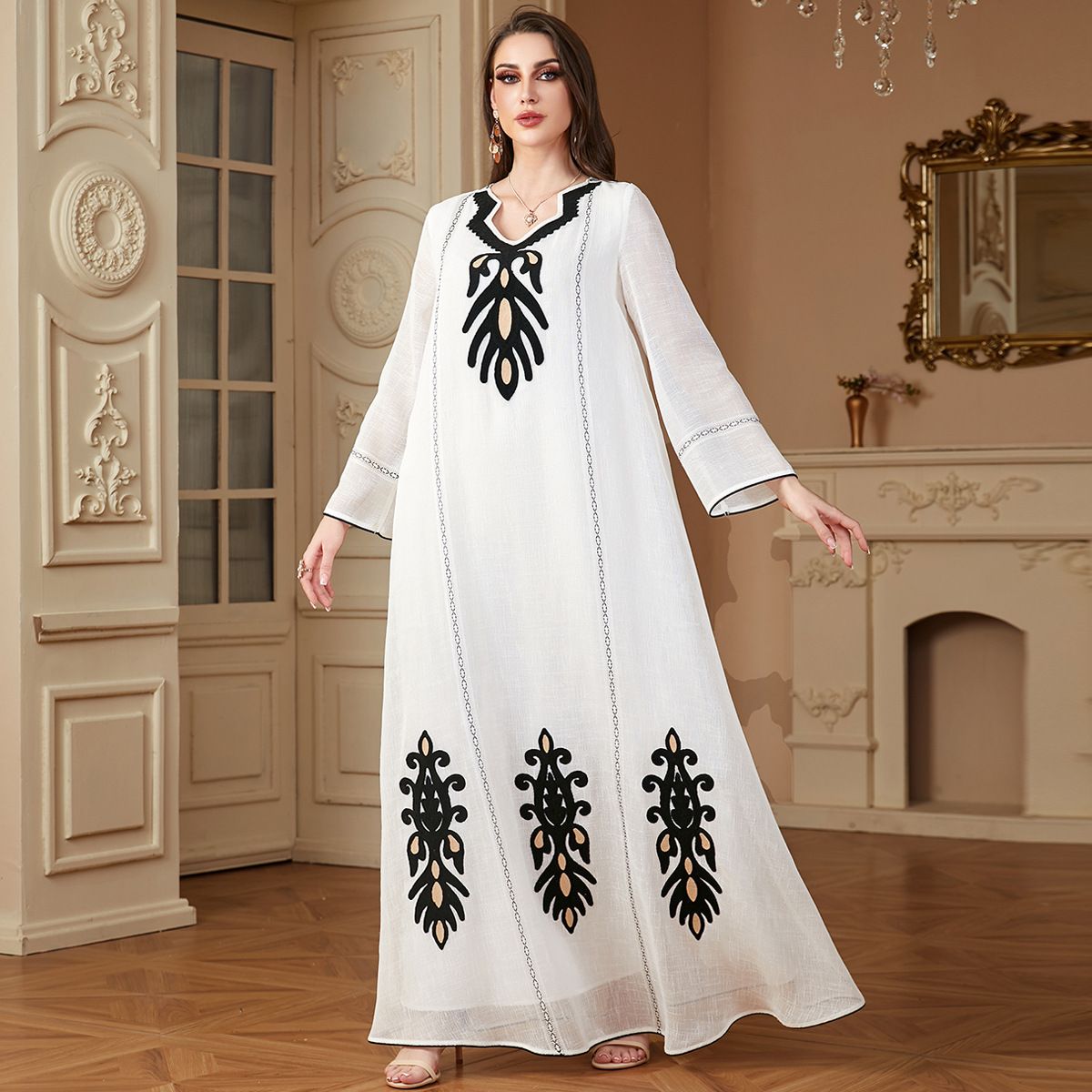 Women's Long Sleeve Robe Embroidered Style Dress By Muslim Women_ecoleips.com