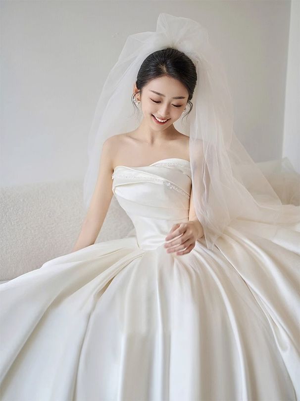 Women's Clothing Strapless Satin Light Main Wedding Dress New Bride High End Texture Retro Dress Petite Outing Dress_ecoleips.com