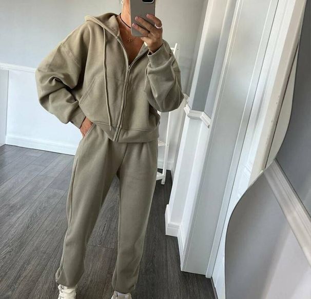 Women's Clothing Solid Color Long Sleeved Zipper Hoodie Elastic Lace Up Pants Two Piece Set_ecoleips.com
