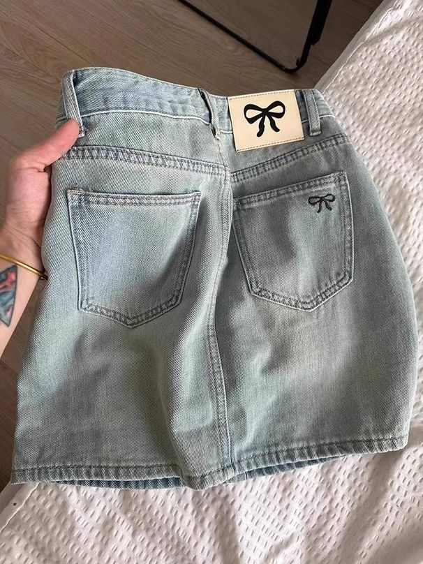 Summer's New Embroidered Bow Denim Skirt, Plus-size Hot Girl A-line Skirt, Slimming And Body-hugging Short Skirt_ecoleips.com