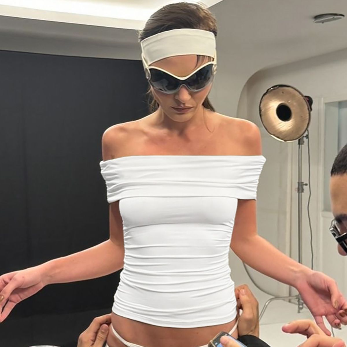 Women's Off-Shoulder Bodycon Top – Sexy Stretchy Knit Blouse With Waistband Detail (Black & White, S-M-L)_ecoleips.com