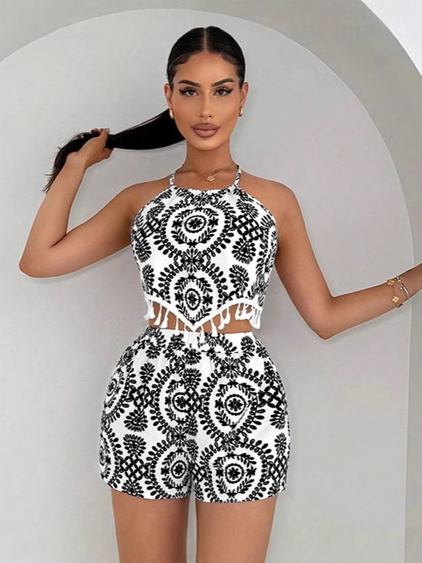 Bohemian Print Fringe Halter Set - Flowy Vacation Shorts & Crop Top Outfit For Women_ecoleips.com