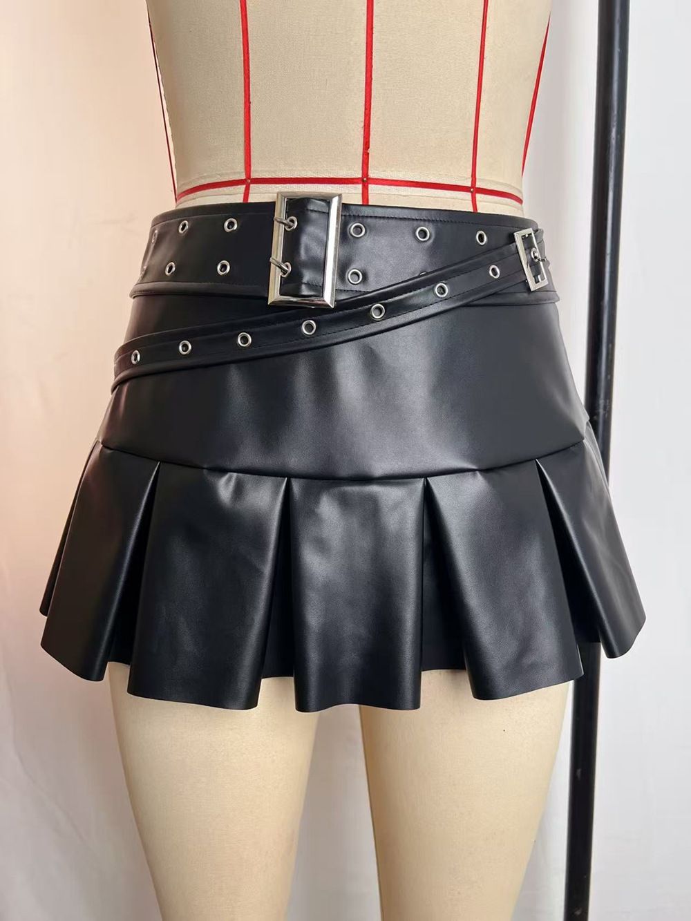 Women's PU Leather Mini Skirt – Sexy High-Waisted Pleated Skater Skirt For Night Out & Clubwear (S-XL)_ecoleips.com