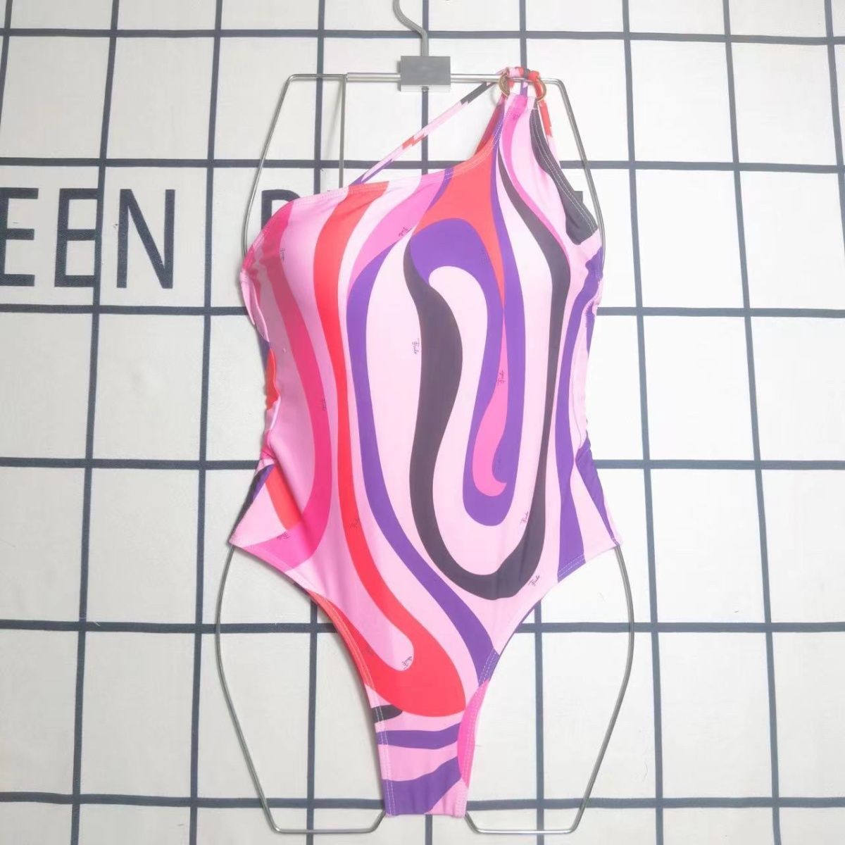 Trendy Irregular Print Sexy New Backless Women's One-Piece Swimsuit Bikini Vacation Slim Fit_ecoleips.com