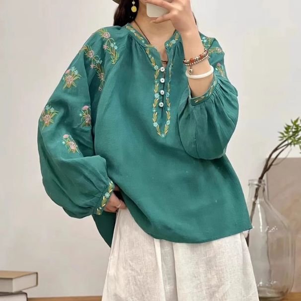 The New Spring Collection Features A V-Neck Semi-Open Cardigan With Buttons, Featuring Vintage-Style Embroidery And A Li_ecoleips.com