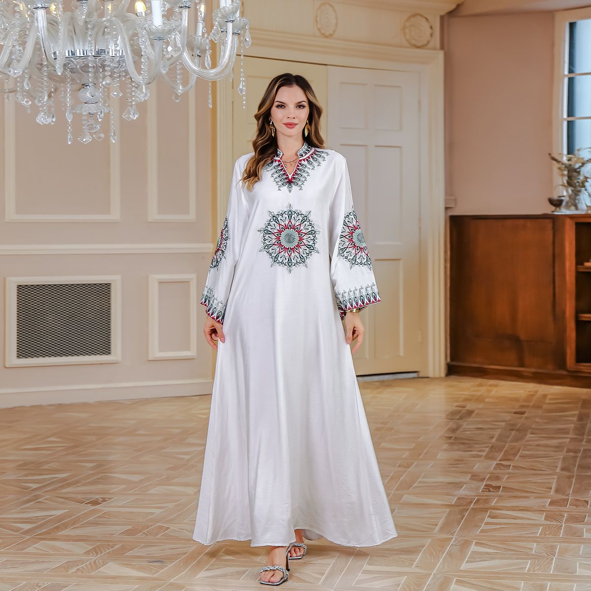Women's Clothing New Muslim Robe Middle East Dubai Embroidered Women's Dress New Light Luxury Evening Dress_ecoleips.com