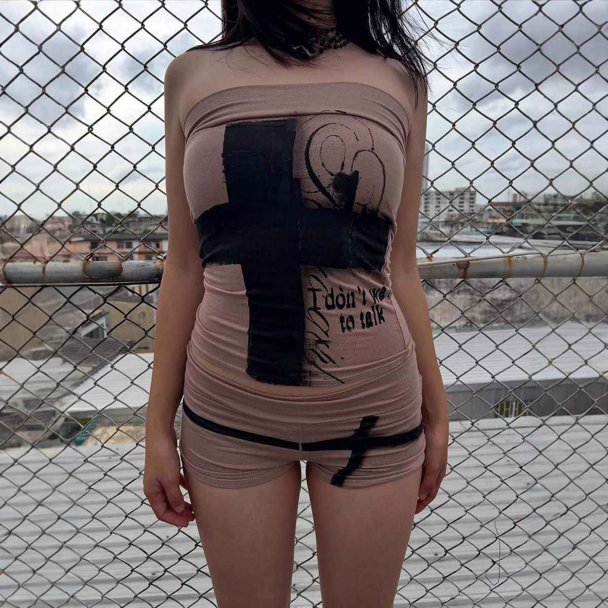 Y2K Sexy Women's Two Piece Bandeau Top And Mini Shorts Set Cross Style Sleeveless Summer 2025_ecoleips.com