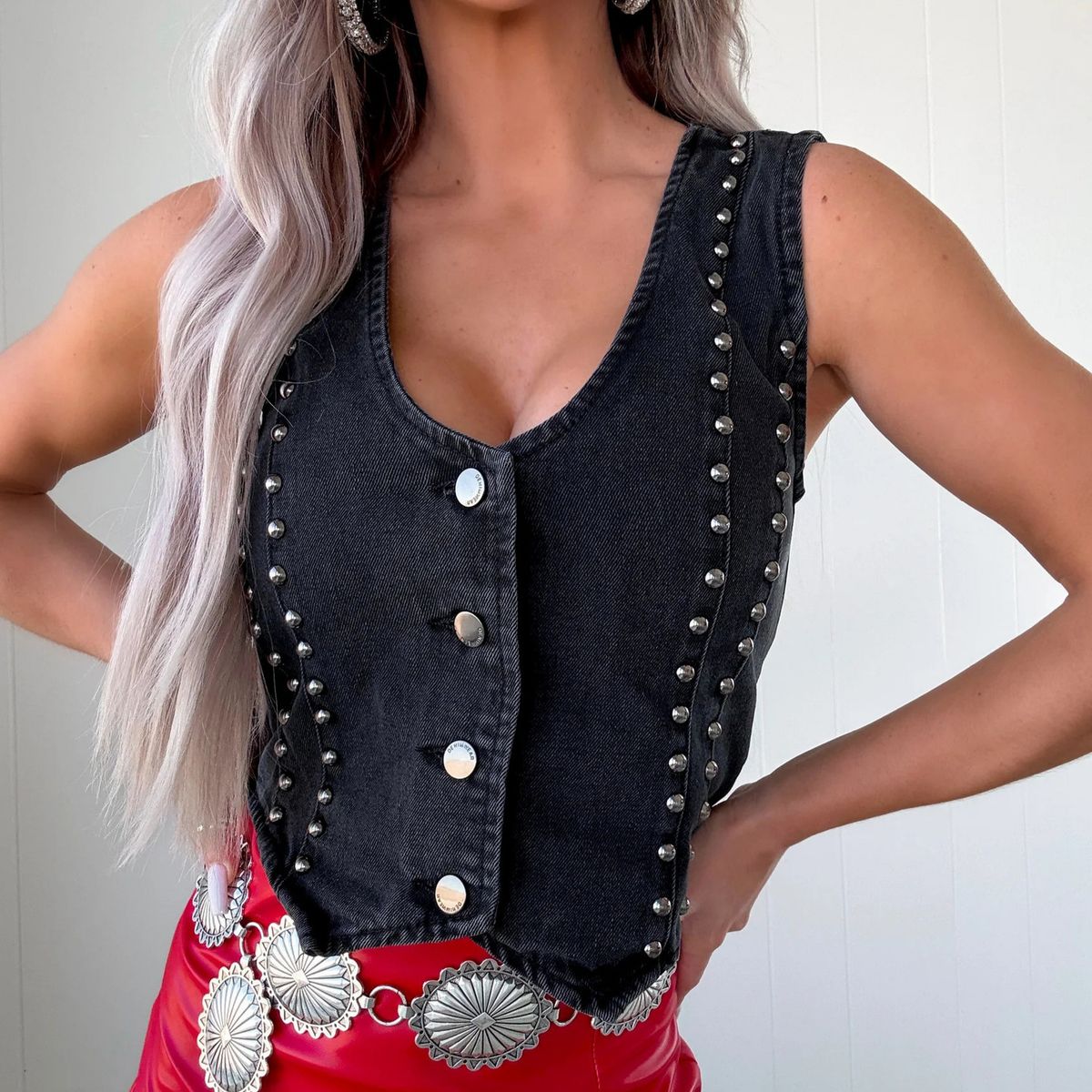 Women's Clothing Summer Trendy Sleeveless Studded V Neck Denim Vest_ecoleips.com