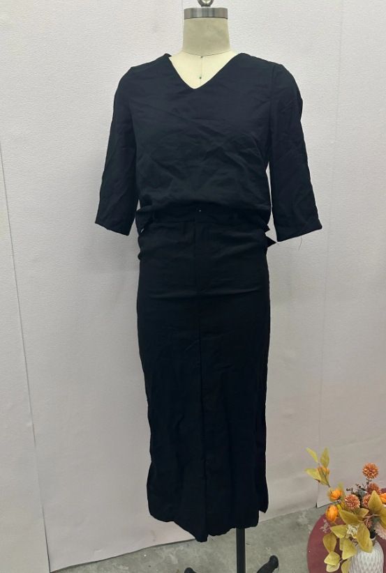Women's Clothing solid color simple casual style skirt temperament two piece suit_ecoleips.com