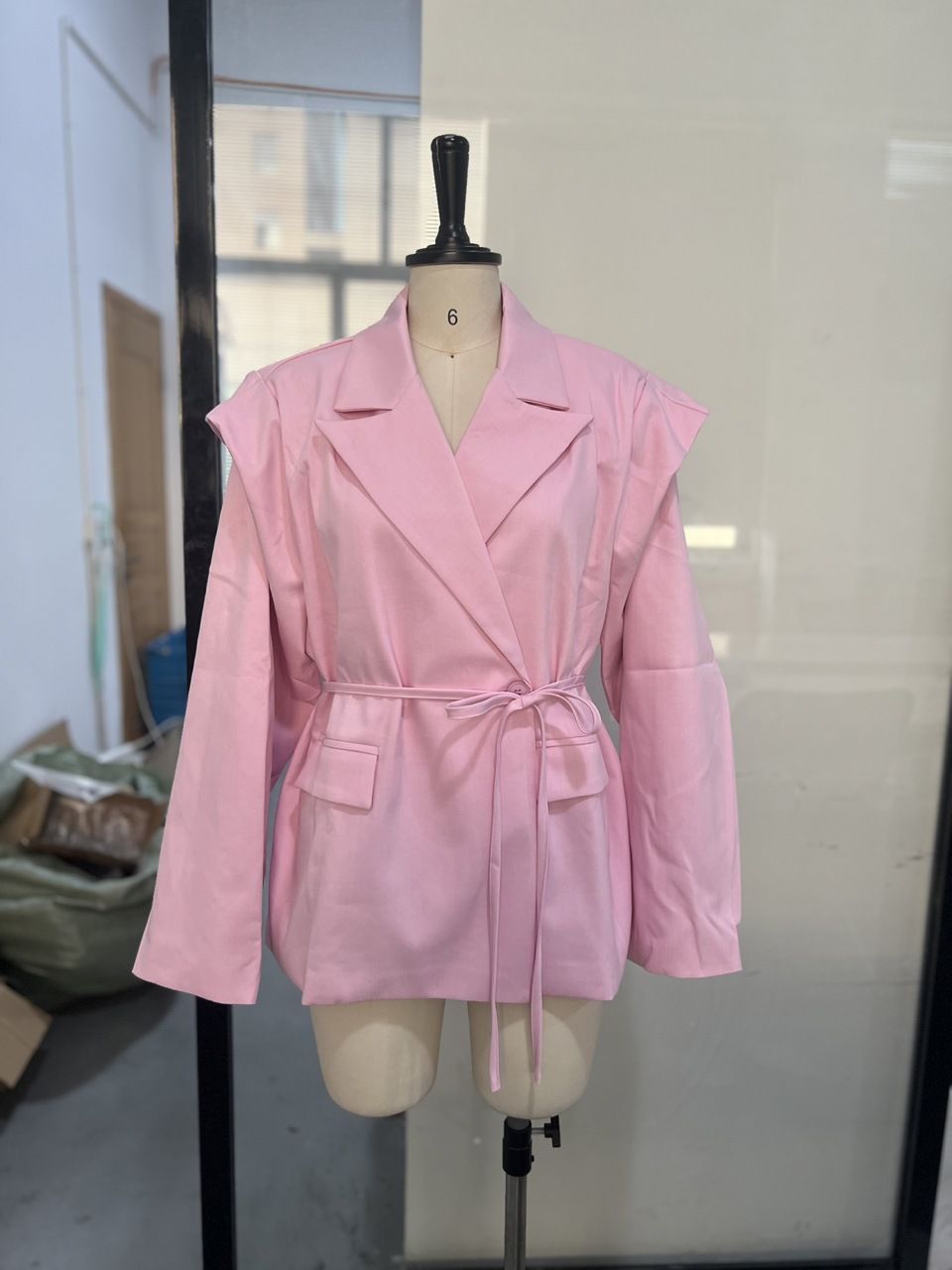 Women's Clothing Shoulder Pad Suit Temperament Commuter V Neck Lace Up Jacket_ecoleips.com