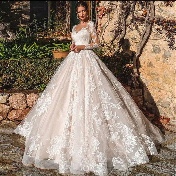 Women's Clothing Long Train Strapless Lace Wedding Dress Backless Sexy Design For Spring_ecoleips.com