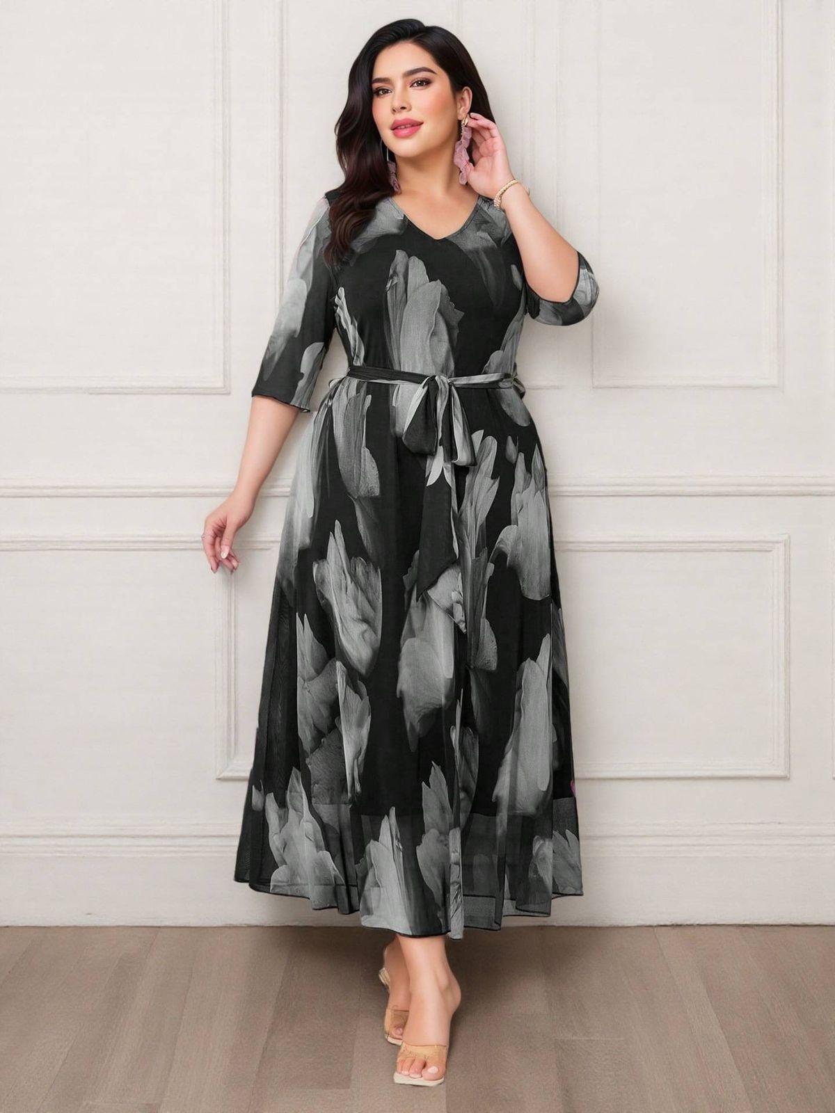 Women's Clothing Hot Mom Slim Temperament New Holiday Style Knitted Mesh Large Size_ecoleips.com