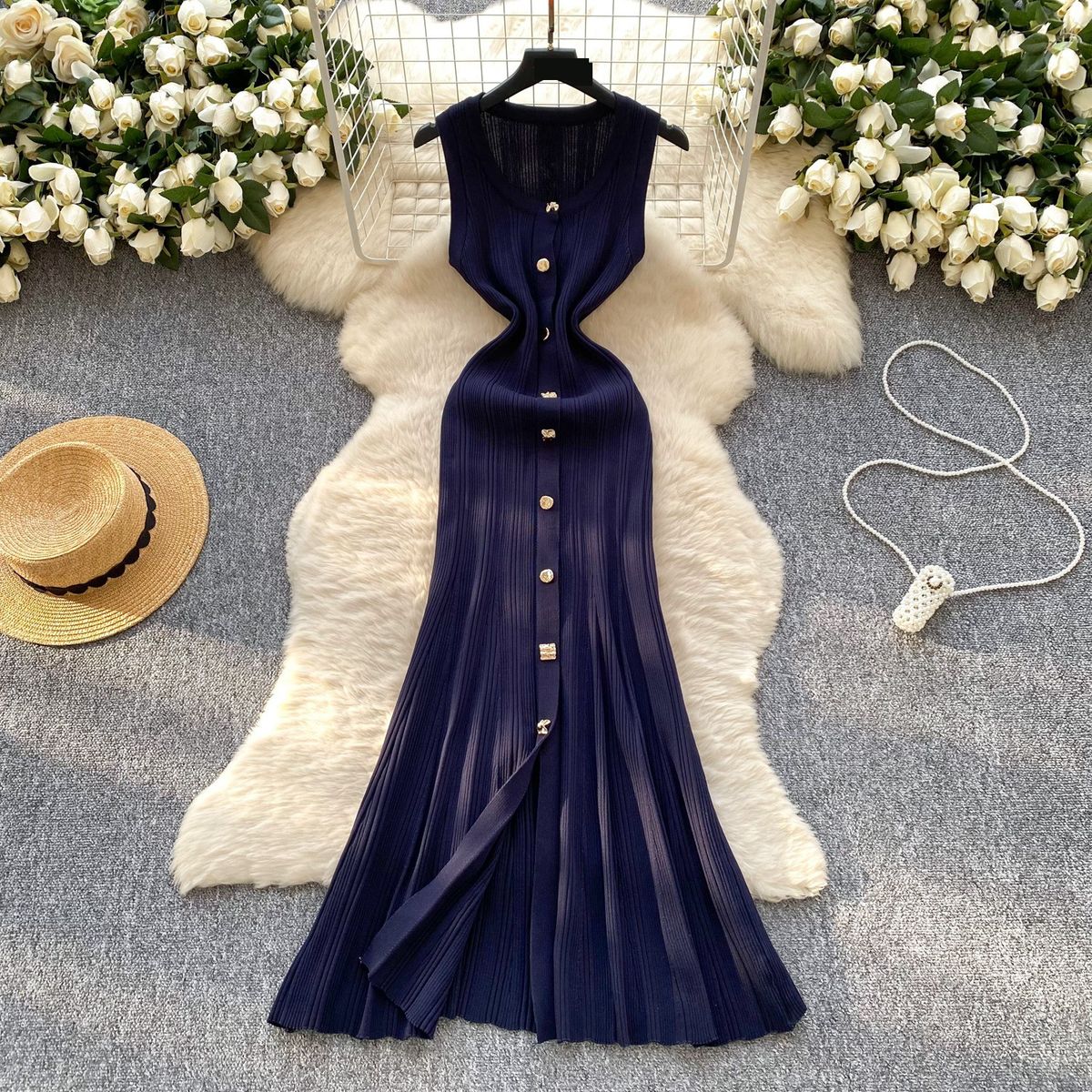 Women's Clothing Round Neck Sleeveless Knitted Dress Women's Slim-fit Slimming Metal-breasted Tight Hip Dress_ecoleips.com