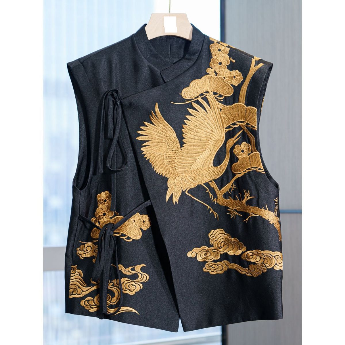 National fashion style vest jacket, heavy industry crane embroidery new Chinese style loose lace vest for women_ecoleips.com