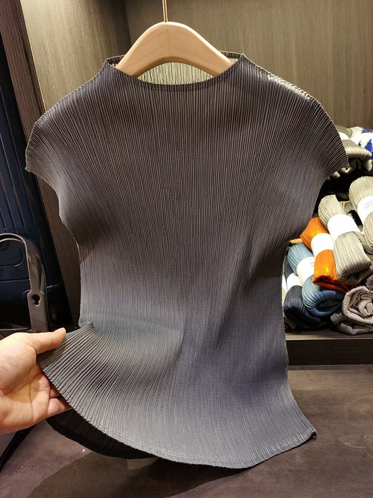 Women's Slim Fit Pleated T-Shirt Simple Solid Color Stand Collar Short Sleeve Versatile Classic Style New Summer Top_ecoleips.com