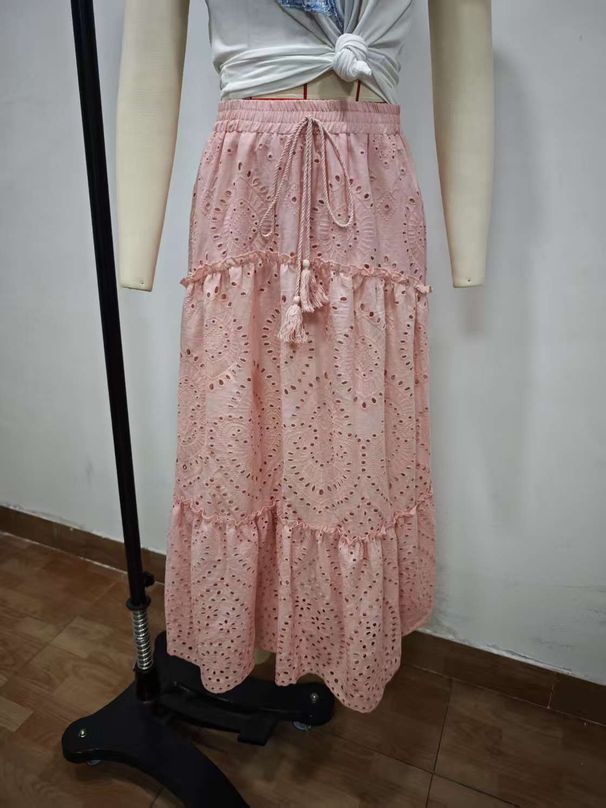Bohemian Casual 2025 Summer Lace Embroidery Eyelet Elastic Waist Patchwork A-line Beach Long Dress For Women_ecoleips.com
