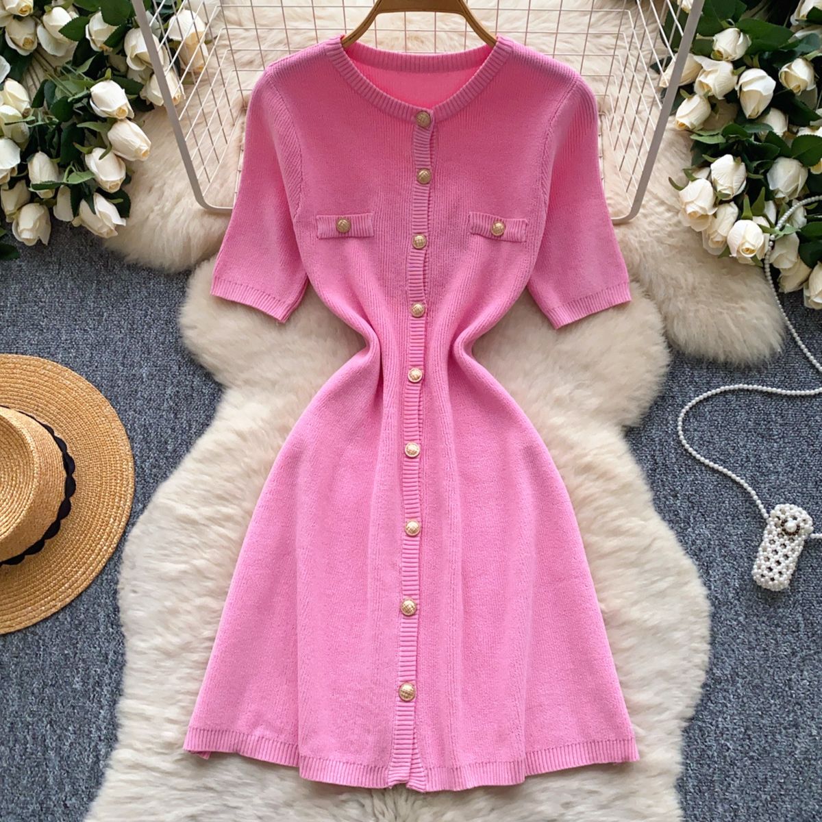 Women's Clothing High End Fashionable Metal Button Slim Short Sleeved Dress For Women In Summer With Slim Waist And Temperament Sweater Dress_ecoleips.com