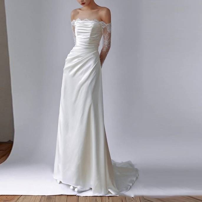 Women's Clothing One Shoulder Light Wedding Dress With Temperament And Trailing Forest Style Travel Photography Simple Long Sleeved Dress_ecoleips.com
