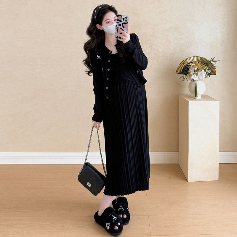 Autumn New Korean Style Embroidered Top + Pleated Tank Two-Piece Maternity Dress_ecoleips.com