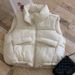 Cropped Quilted Vest – Korean Minimalist Puffer Sleeveless Coat (4 Sizes, Slim Fit For Petite Frames)_ecoleips.com