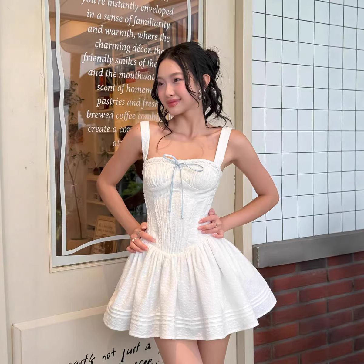 Women's Clothing Retro Sweet Lace Embroidery French Vintage Lace Embroidered Sweetheart Corset Tie Waist Flared Mini Dress – White (Sizes S, M, L)_ecoleips.com