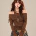 Off-Shoulder Layered T-Shirt – Slim Fit Long Sleeve Top, Ribbed Waist Detail, Trendy & Chic Trendy Neutral Colors_ecoleips.com