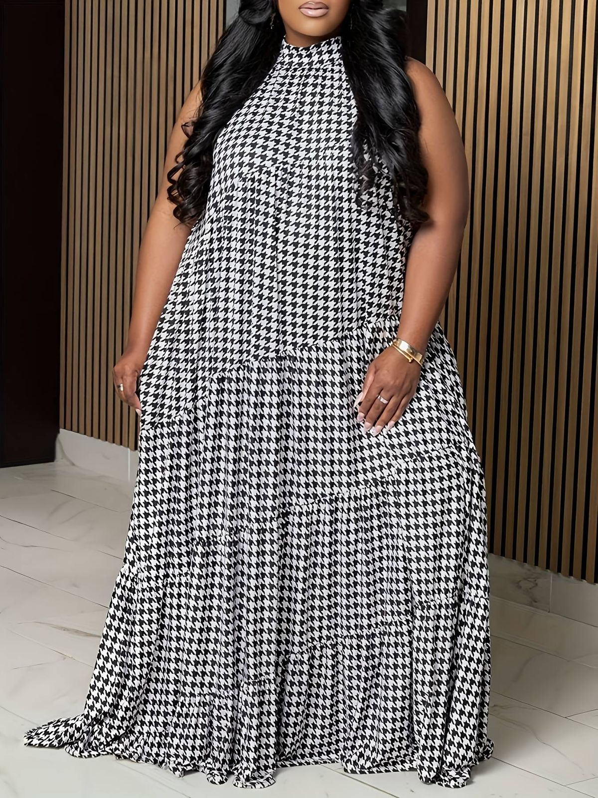 Plus-size Casual Dress For Women, A-line Dress With Wide Skirt And Halter Neck Tie - With Pockets_ecoleips.com