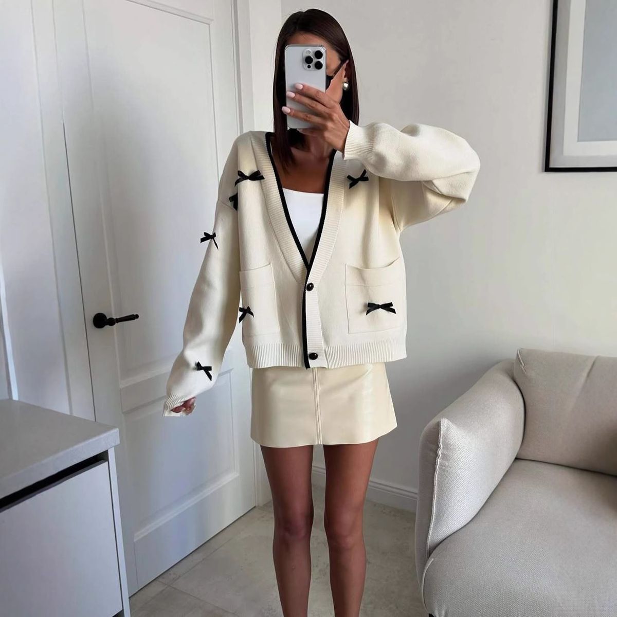 Women's Clothing Knit Cardigan V Neck Elegant White Bow-Knot Knit Cardigan For Women - V-Neck Long Sleeve Casual Blouse With Contrast Trim_ecoleips.com