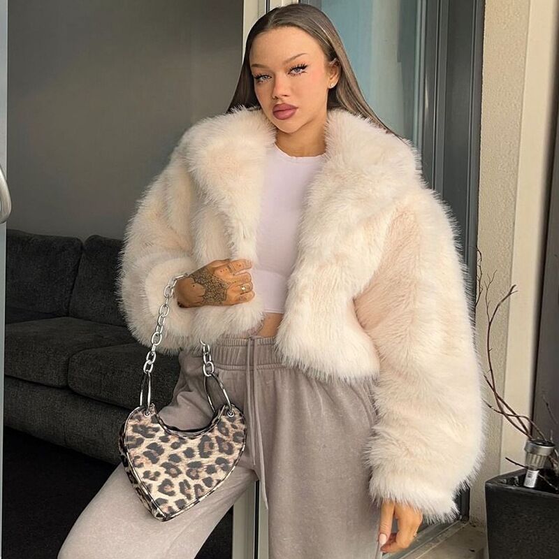 Faux Fox Fur Short Coat With Lapel Collar - Oversized Eco-Friendly Faux Fur Jacket For Women, Winter Warm Plush Coat In Beige (S/M/L)_ecoleips.com