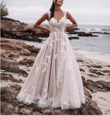Women's Clothing Wedding Dress Sling Women New Lace Fashion Retro Round Neck Small Tail Bride Lace Wedding Dress_ecoleips.com