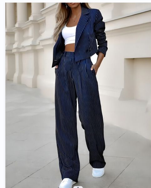 European And American Style Women's Temperament Casual Striped Suit with Short Lapel And Straight Pants for 2024_ecoleips.com