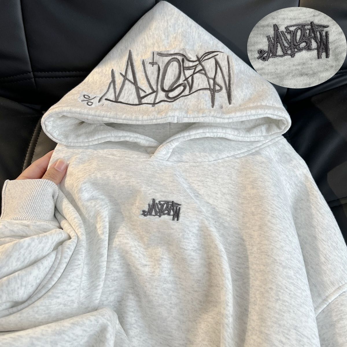 Embroidered Hoodie Women's Fleece-Lined Oversized Streetwear – Unisex Pullover Sweatshirt With Heavy Stitching, High Fashion Couple Style_ecoleips.com
