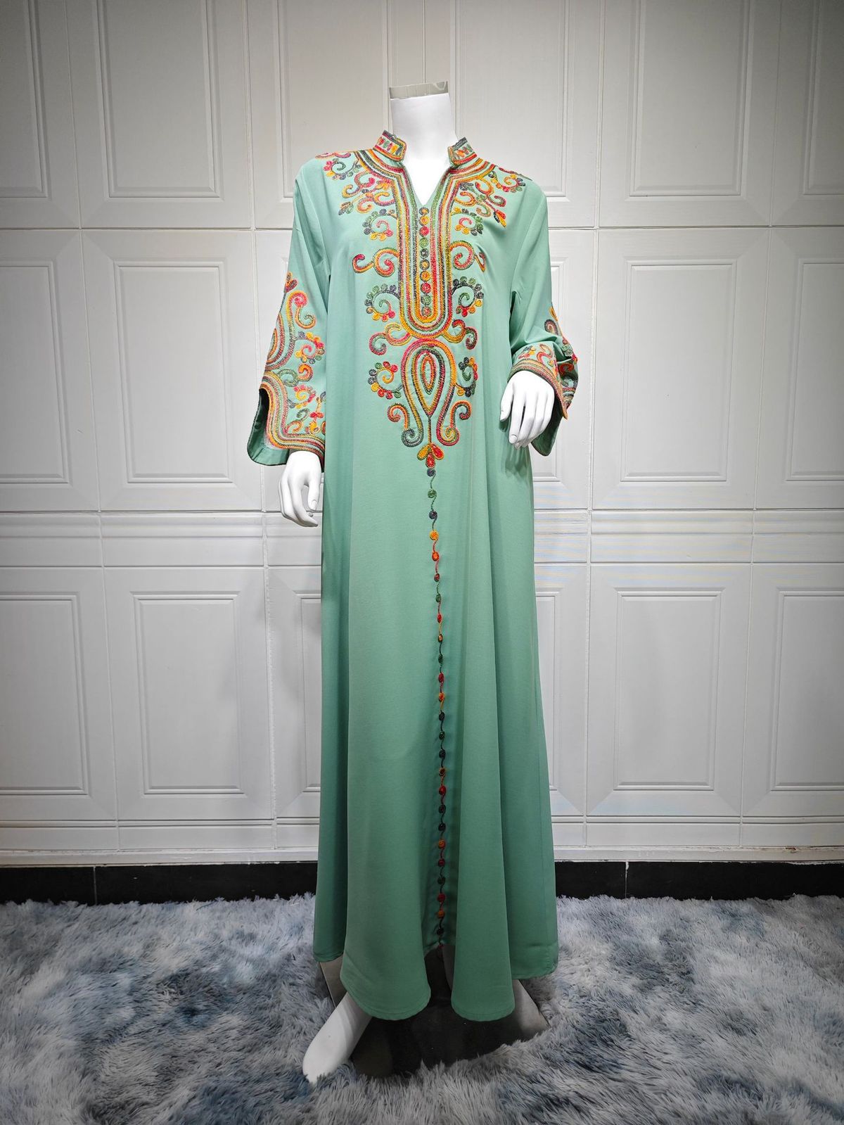 Elegant Muslim Abaya Dress – Embroidered Long Sleeve Maxi Dress For Women (Modest Islamic Fashion, Middle Eastern Style)_ecoleips.com