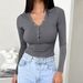 Y2K Slim-Fit Long Sleeve Top – Minimalist Solid Color T-Shirt For Women (White/Black/Burgundy/Dark Gray, S/M/L/XL)_ecoleips.com