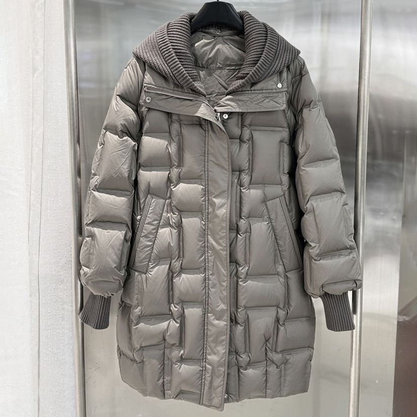 Women’s Knee-Length Down Jacket With Detachable Knit Hat – Winter Warmth & Style (Black/Grey/White/Brown, One Size)_ecoleips.com
