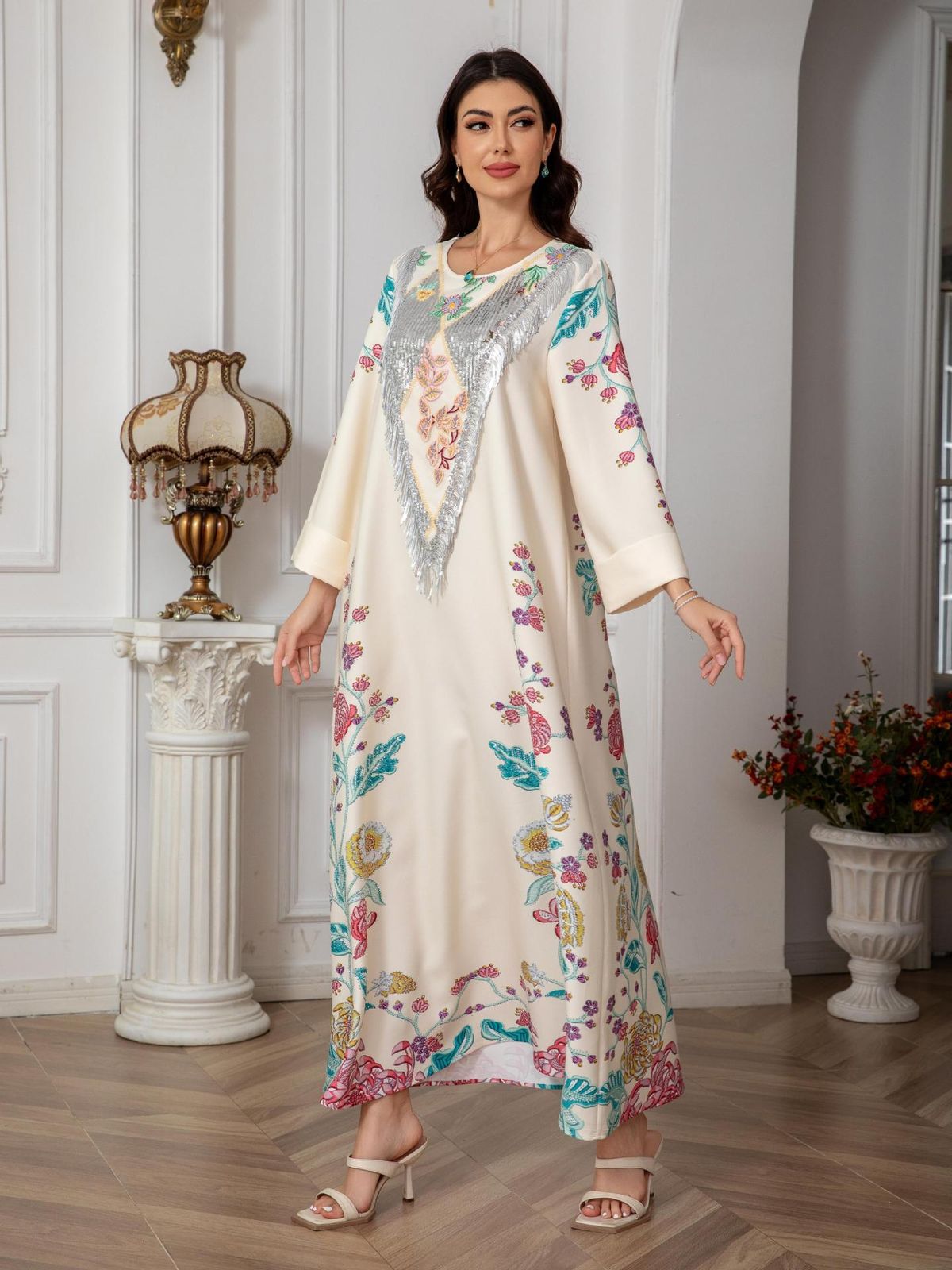 Random Chest Embroidery Muslim Women's Robe OEM Abaya_ecoleips.com