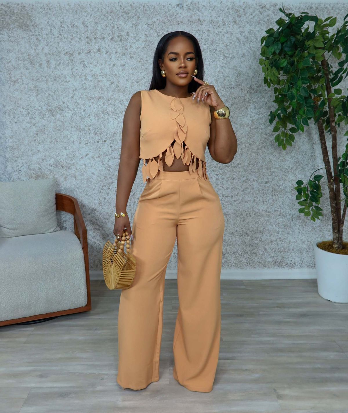 2025 NewEuropean And American Casual Fashion Sleeveless Solid Color Hollow Two Piece Suit_ecoleips.com